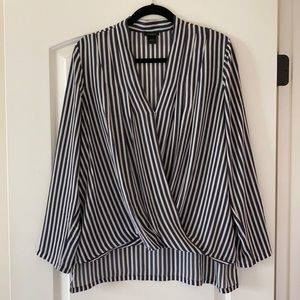 Ann Taylor Factory SZ L faux wrap blouse